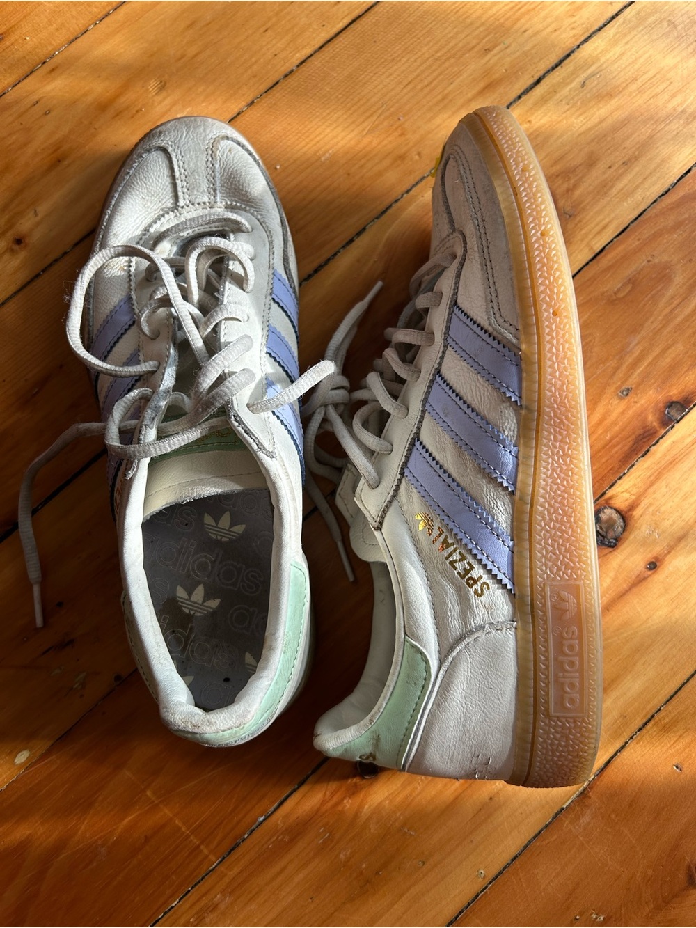 adidas Handball Spezial Off White violet purple gum men’s 7.5 women’s 8.5